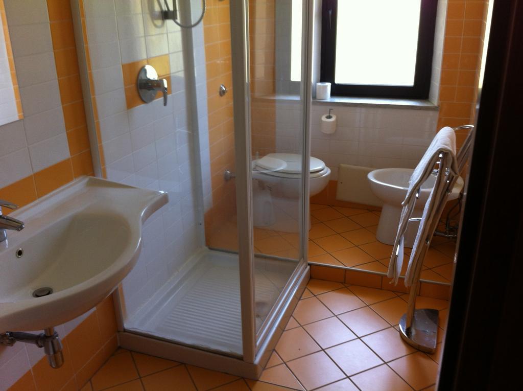 Hotel 106 Sellia Marina Chambre photo