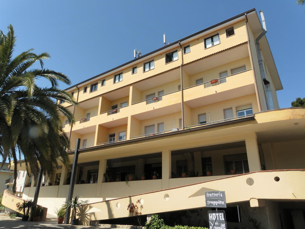 Hotel 106 Sellia Marina Extérieur photo