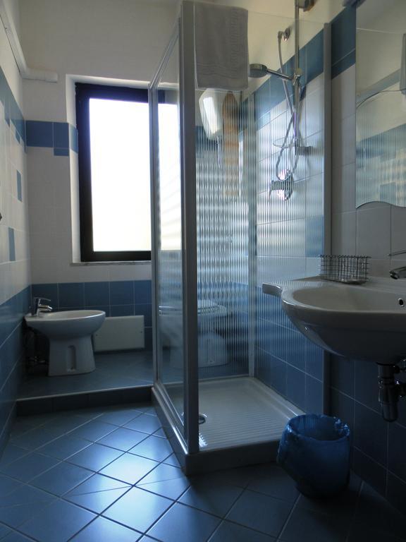 Hotel 106 Sellia Marina Extérieur photo